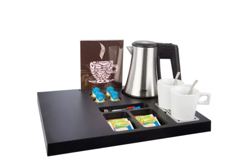 Siesta tray with 0,5L kettle and 2 white cups