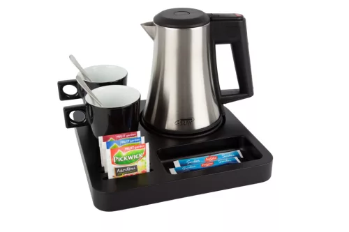 Slim tray with 0,5L kettle and 2 black cups